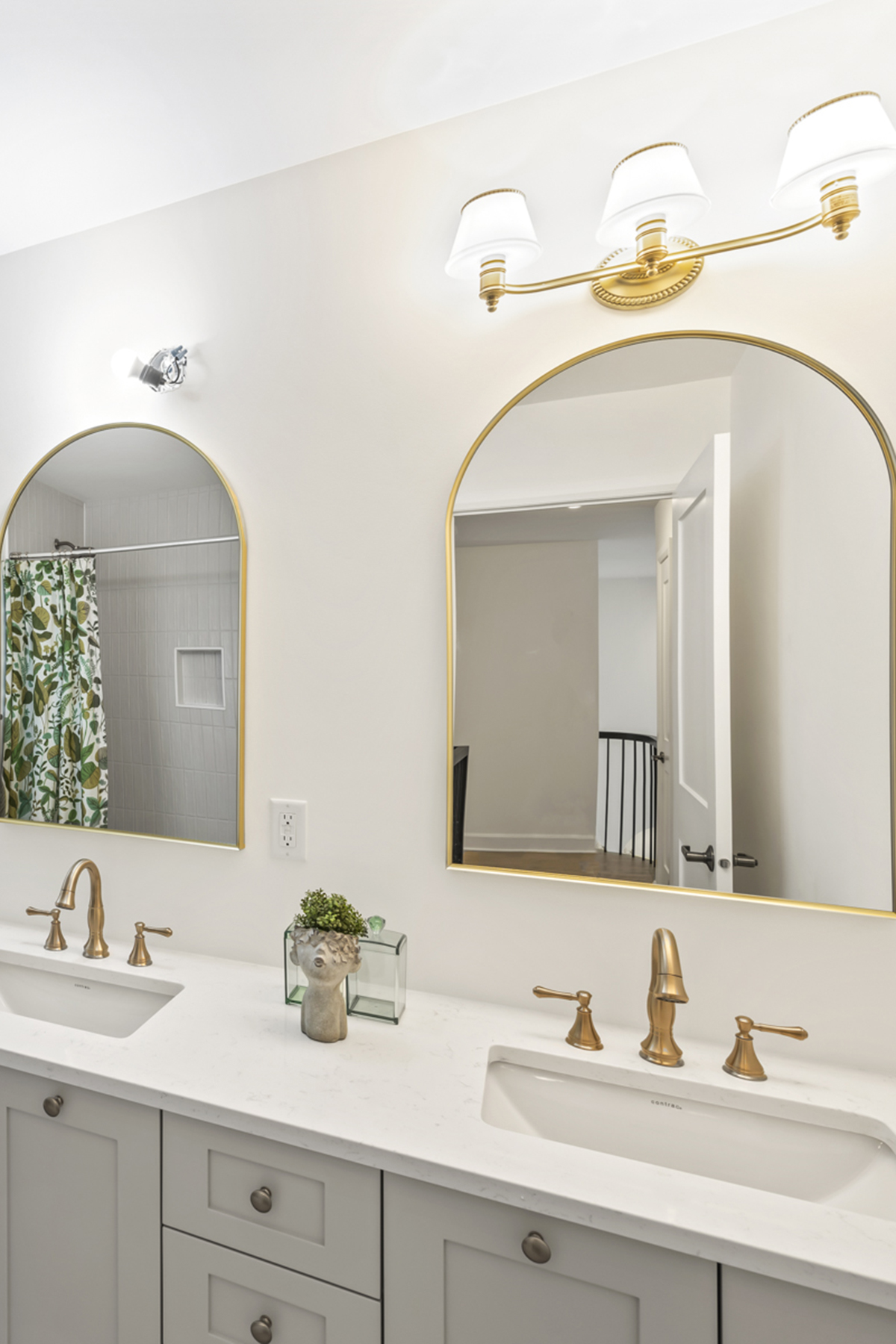 Bathroom Mirror Detail