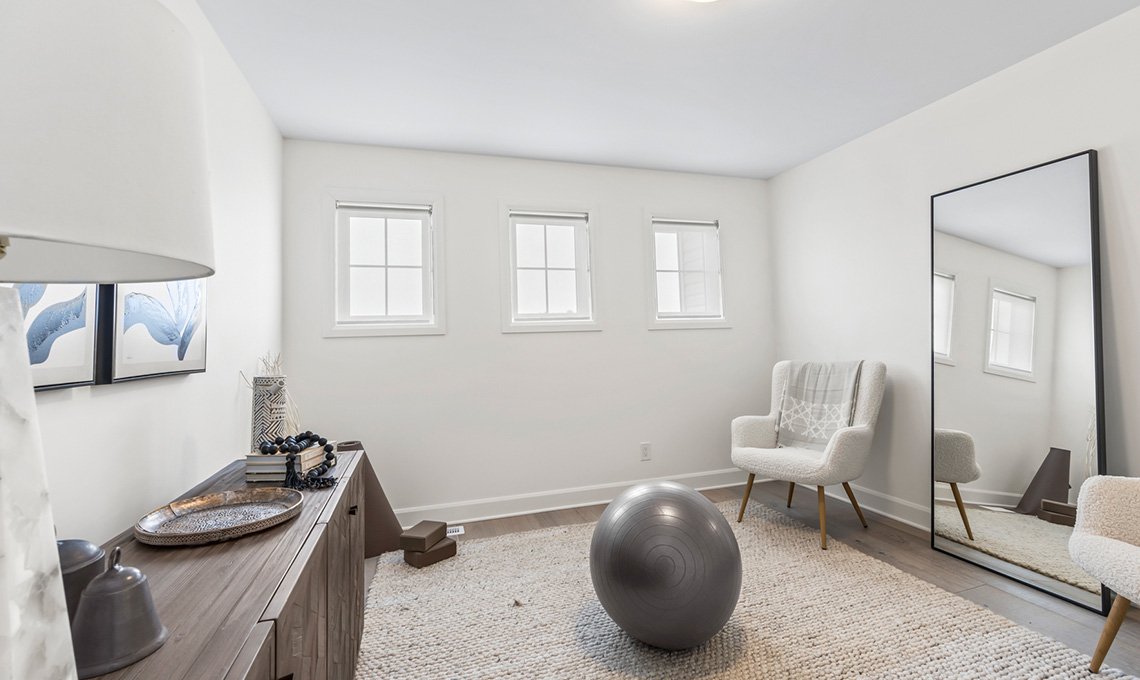 Spare bedroom/fitness room