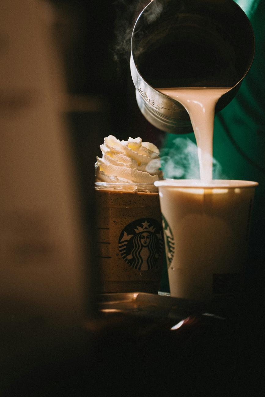 The community offers a variety of Starbucks locations and other locally owned coffee shops, making it easy to grab your favorite brew. Whether you’re looking for a quick caffeine fix or a cozy spot to relax, there are plenty of options nearby to suit every taste. Photo by Dushawn Jovic, Unsplash.